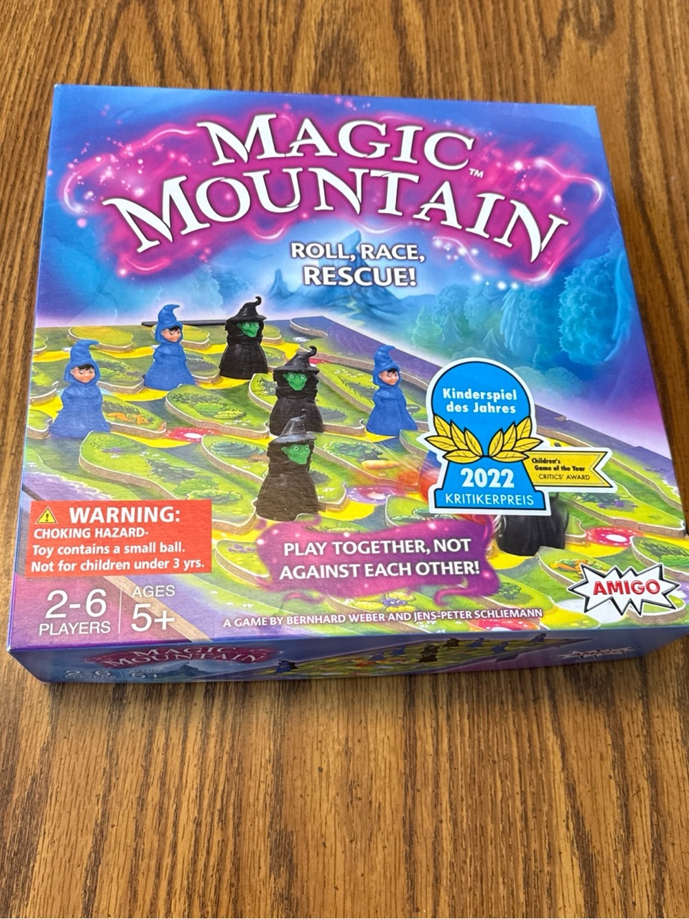 Amigo Games Magic Mountain Board Game Family Co-Op Fantasy Witches 3D complete